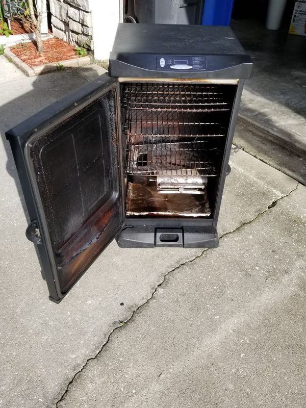 master forge electric smoker