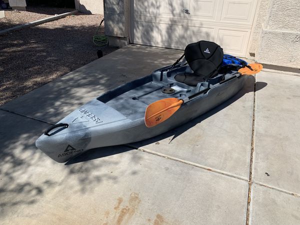 Ascend kayak 9R for Sale in Phoenix, AZ - OfferUp