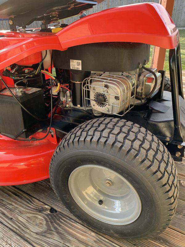 Craftsman R110 Lawn Tractor 2019 for Sale in Itasca, IL OfferUp