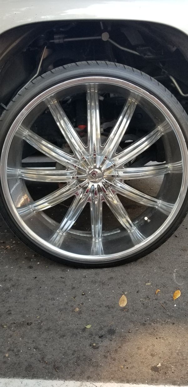 28 Inch Rims 6 Lug Universal for Sale in Tampa, FL - OfferUp