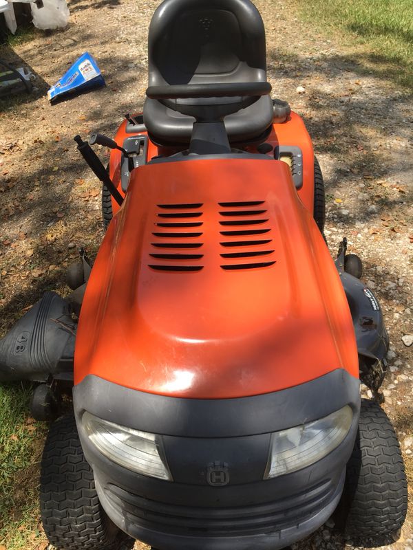 Husqvarna yth 2148 riding lawn mower for Sale in BROOKSIDE VL, TX - OfferUp