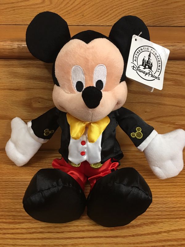*Discontinued* DISNEY Mickey Mouse Plushies for Sale in Glen Burnie, MD ...