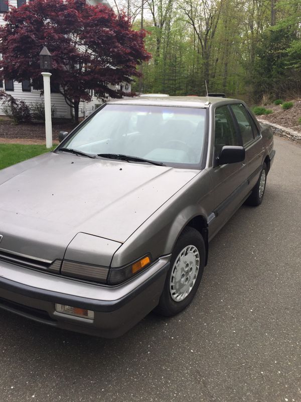 Classic 1989 Honda Accord LX 5 speed 100k mint condition for Sale in ...