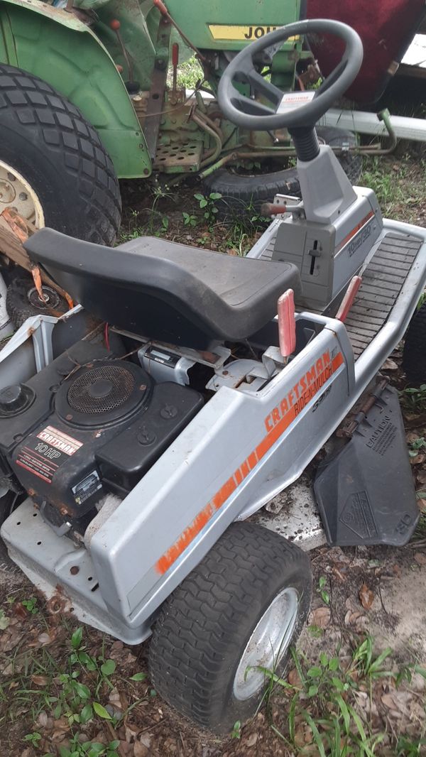 Craftsman 10 horsepower 30inch riding mower for Sale in Zephyrhills