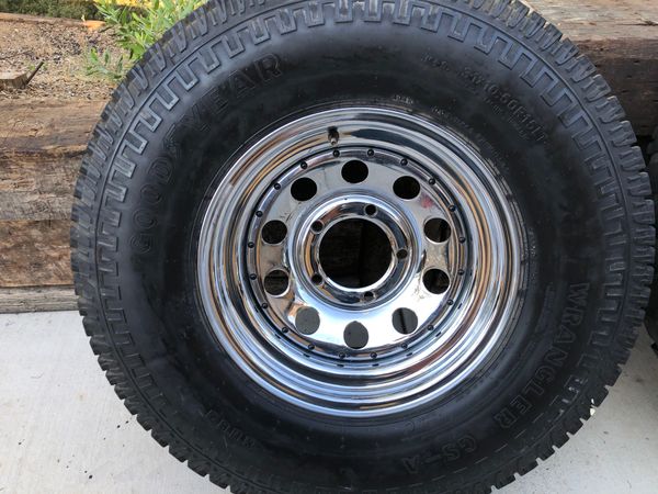 Ford Bronco or F 150 Chrome Classic wheels for Sale in Claremont, CA ...