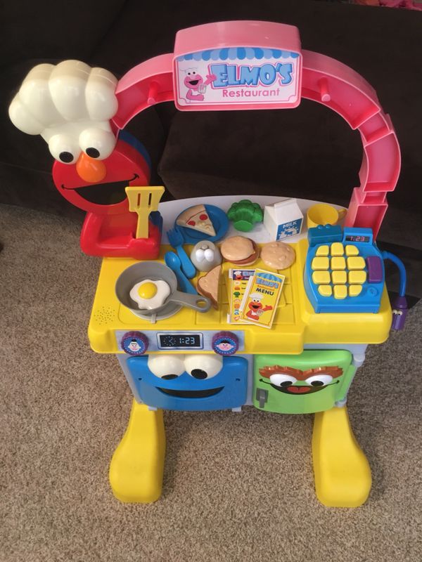 Fisher Price Elmo's Restaurant Talking Kitchen for Sale in Chandler, AZ