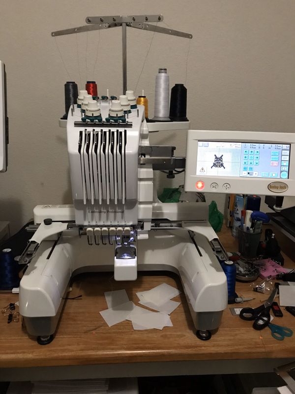 Babylock 6 needle embroidery machine. for Sale in Bremerton, WA - OfferUp