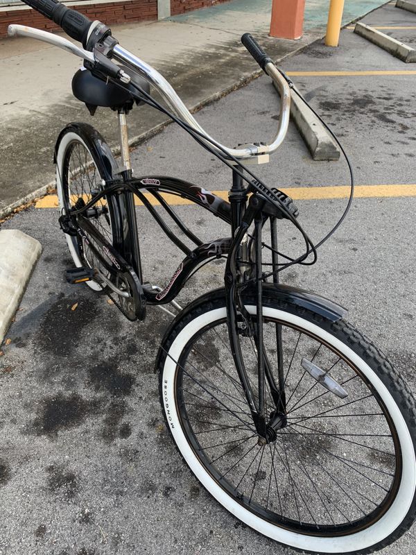 mongoose beach cruiser bike