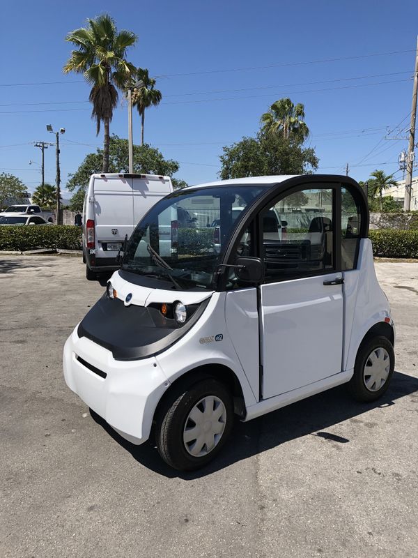 2017 GEM E2 Electric Car. Low miles for Sale in Fort Lauderdale, FL