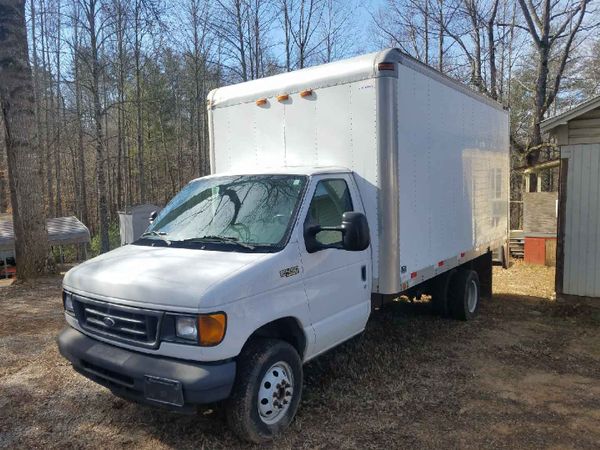 16 foot Box Truck for sale for Sale in Charlotte, NC - OfferUp