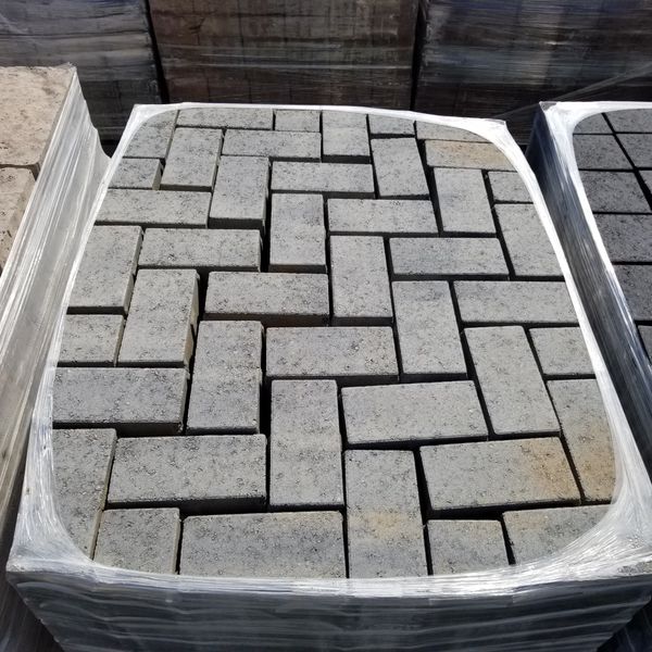 cement-pavers-220-per-pallet-100-square-feet-per-pallet-for-sale-in