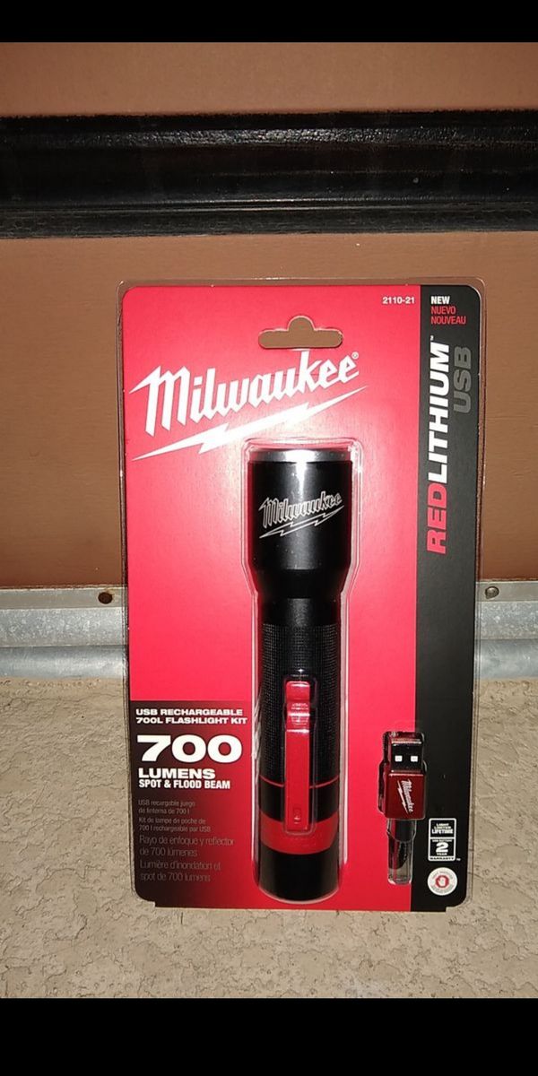 Milwaukee 700 Lumens LED Rechargeable Aluminum Flashlight for Sale in