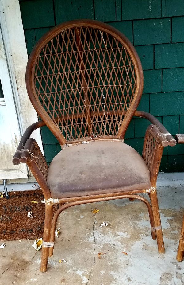 Pair Of Rattan Chairs For Sale In Port Jefferson Station NY OfferUp   Af27c9b6c8884cb29665eeccf49ab55a 