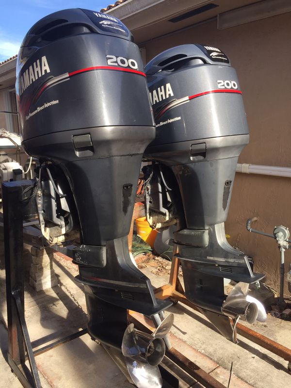 Pair 2001 Yamaha 200 hp Hpdi Fuel Injection Outboard Motors with All