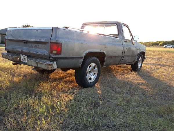 86 Chevy C10 Custom Deluxe long bed for Sale in Dallas, TX - OfferUp