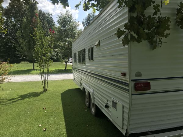 2003 Keystone Hornet 24 ft camper for Sale in Manchester, TN - OfferUp