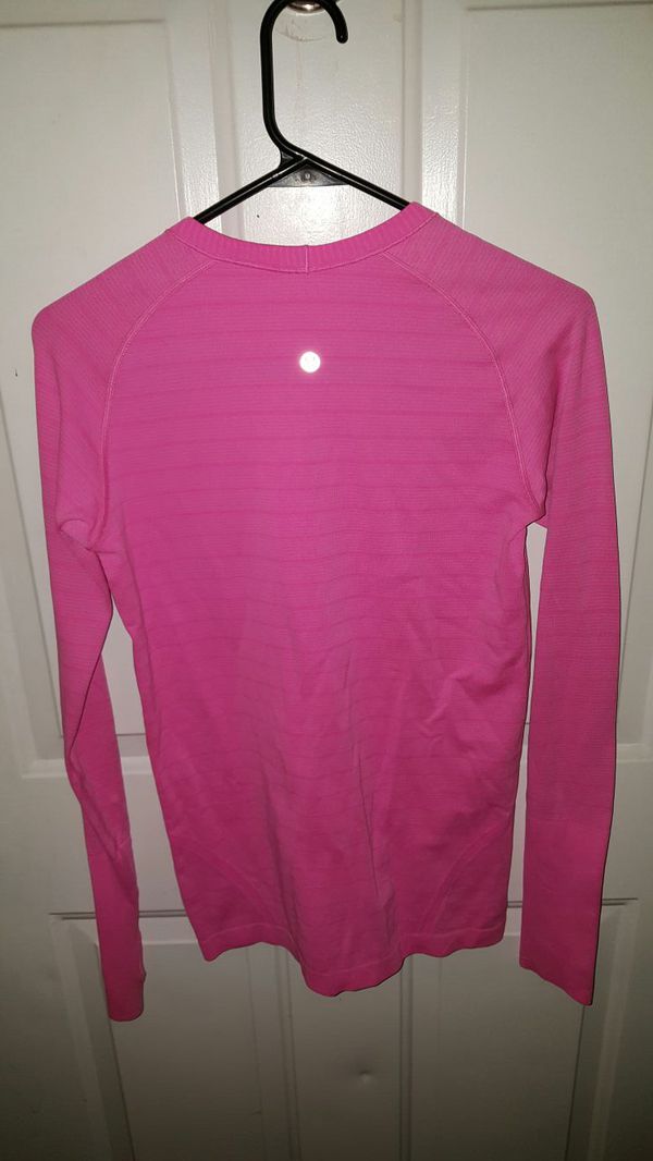 Lululemon-medium long sleeve shirt hot pink for Sale in Mill Creek, WA ...