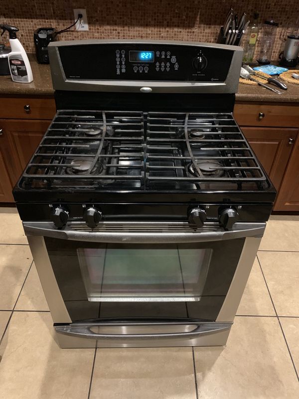 Whirlpool Gas Stove for Sale in Clermont, FL OfferUp