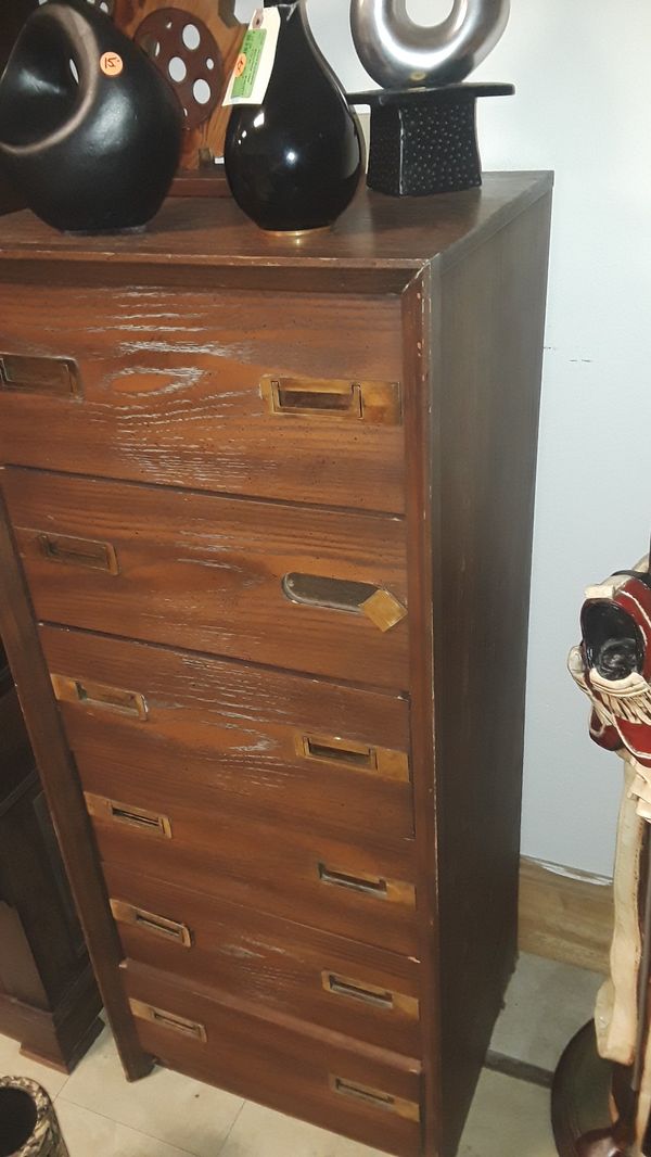Tall dresser 2 ft wide by 4 and 1/2 ft High for Sale in Cleveland, OH