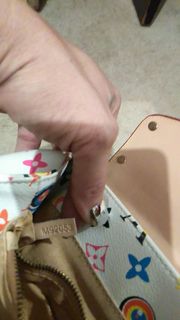 Authentic Louis Vuitton Purse Brand new for Sale in Indianapolis, IN - OfferUp