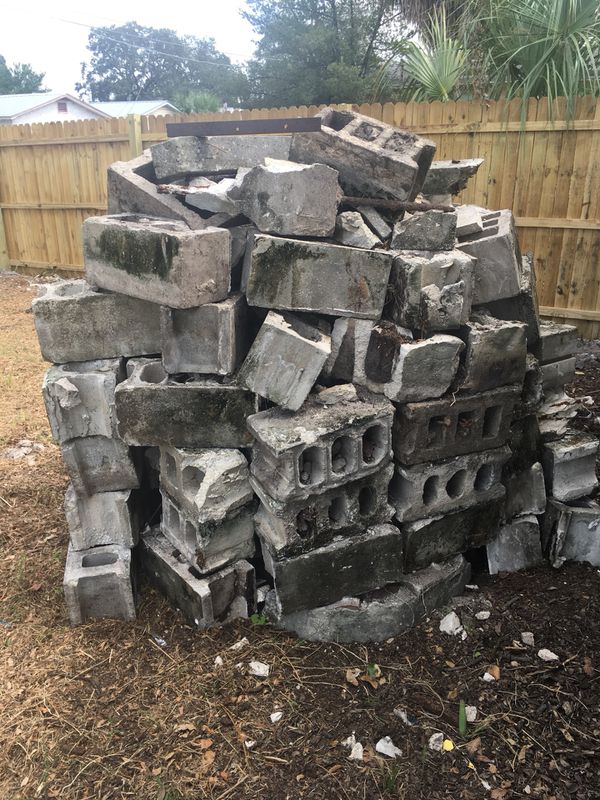 Free used concrete block at 2917 n 19th st TAmpa fl for Sale in Tampa
