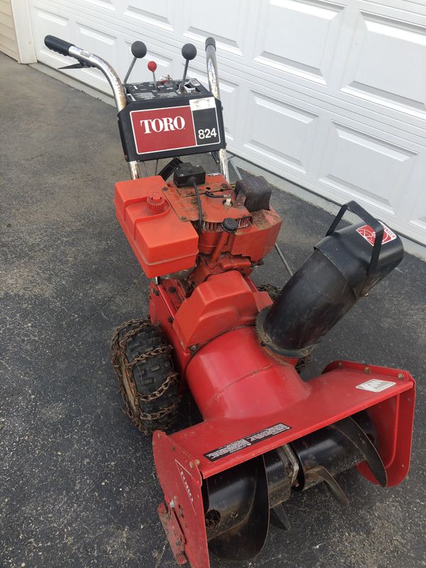 TORO 824 snow blower 8hp 24” for Sale in Buffalo Grove, IL OfferUp