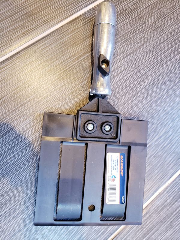 Plastic Paint Spray Shield Holder to use with cardboard for Sale in Edmonds, WA OfferUp