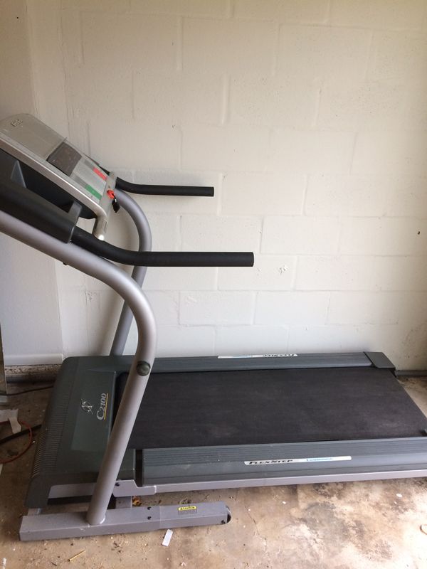 Nordictrack C2100 Treadmill for Sale in NEW PRT RCHY, FL OfferUp