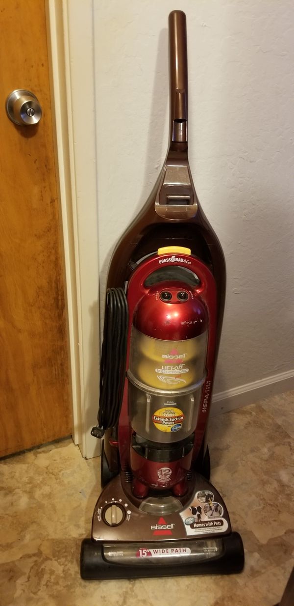 Bissell Lift-off Multi Cyclonic Pet Vacuum For Sale In Hayward, Ca 