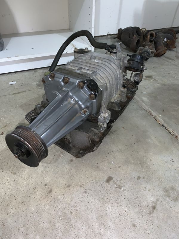 Eaton m90 supercharger Gen 3 + lower manifold, exhaust manifolds and ...