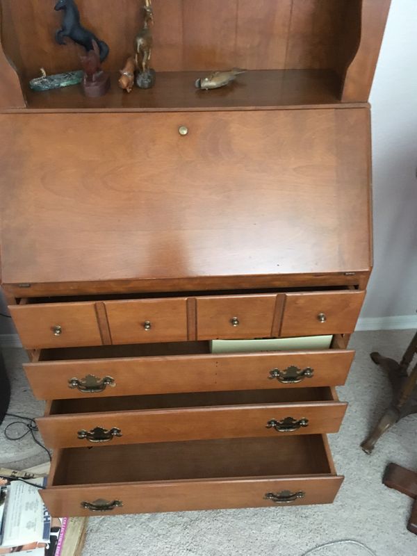 Ethan Allen Vermont maple secretary desk with hutch from the 1960s for Sale in Glendale, AZ