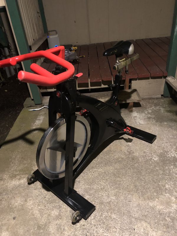 commercial schwinn spin bike