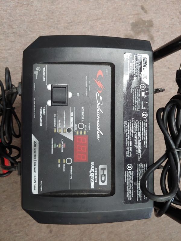 Schumacher SC1309 Automatic Battery Charger for Sale in Everett, WA