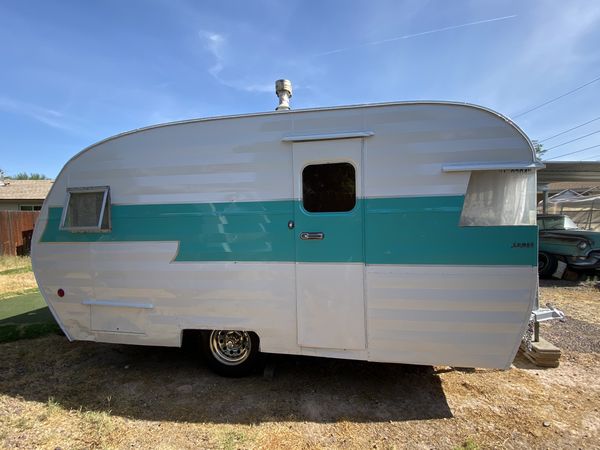 1957 19ft Comet Vintage Travel Trailer for Sale in Scottsdale, AZ - OfferUp