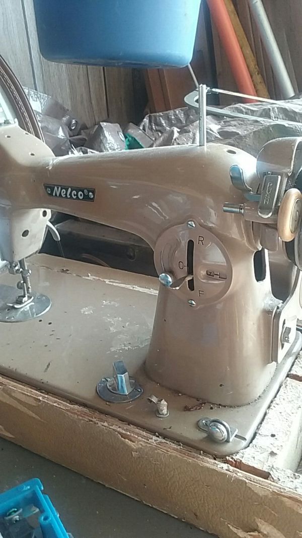 Vintage Nelco sewing machine for Sale in Covington, WA - OfferUp