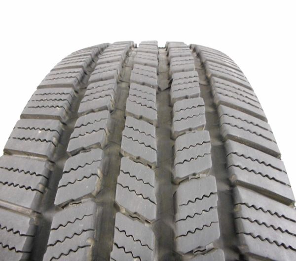 RV MOTORHOME TIRES WHOLESALE PRICE LT225/75R16 for Sale in Norwalk, CA