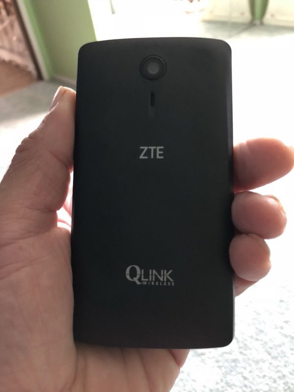 ZTE smart phone by Qlink phone for Sale in Silverdale, WA OfferUp