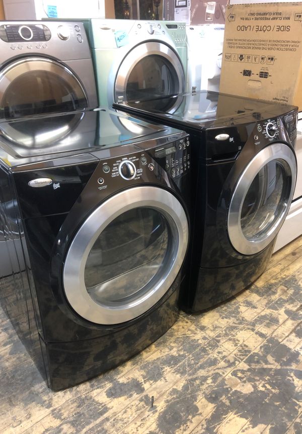 Whirlpool duet washer and dryer black set for Sale in Richmond, VA OfferUp