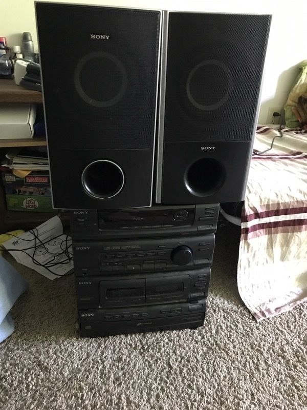 Sony Compact HI-FI Stereo System LBT-D560 for Sale in BRECKNRDG HLS, MO - OfferUp