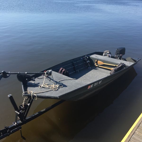 14 ft John boat for Sale in Durham, NC - OfferUp