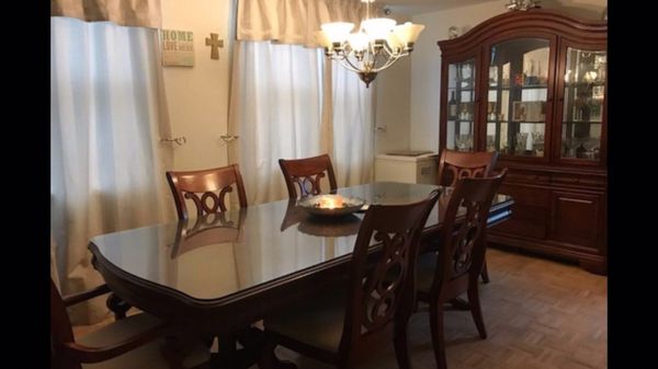 6 Chairs Raymour And Flanigan Dining Room Sets