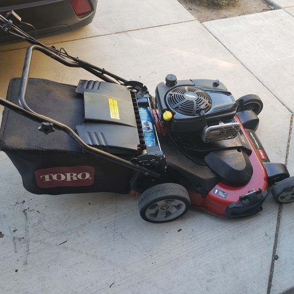 Toro 30 inch lawn mower for Sale in Oakdale, CA OfferUp