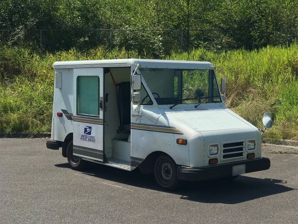 ride on mail truck