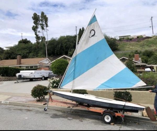 12 foot sailboat