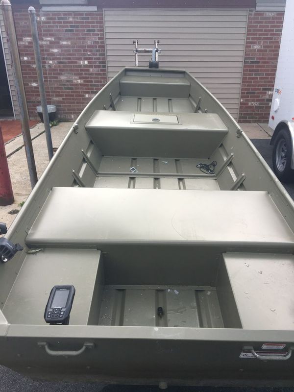 15 ft Tracker Jon Boat with trailer for Sale in Torrington, CT - OfferUp