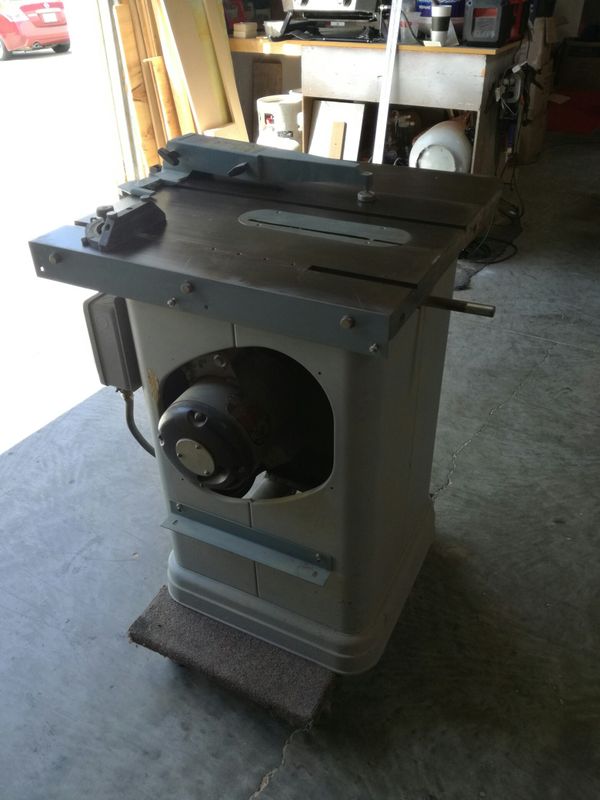 Vintage Delta table saw for Sale in Carlsbad, CA - OfferUp