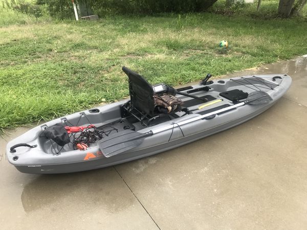 ozark trails angler kayak 12’ sun dolphin boss 12' ss