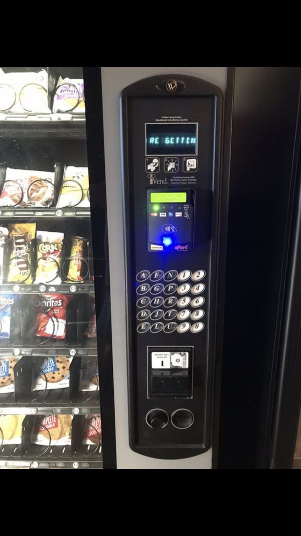 Used vending machine with apple pay installed!!! Works perfect fine