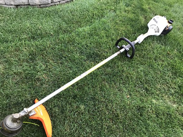 Stihl FS 55 weed eater for Sale in Hubbard, OH - OfferUp