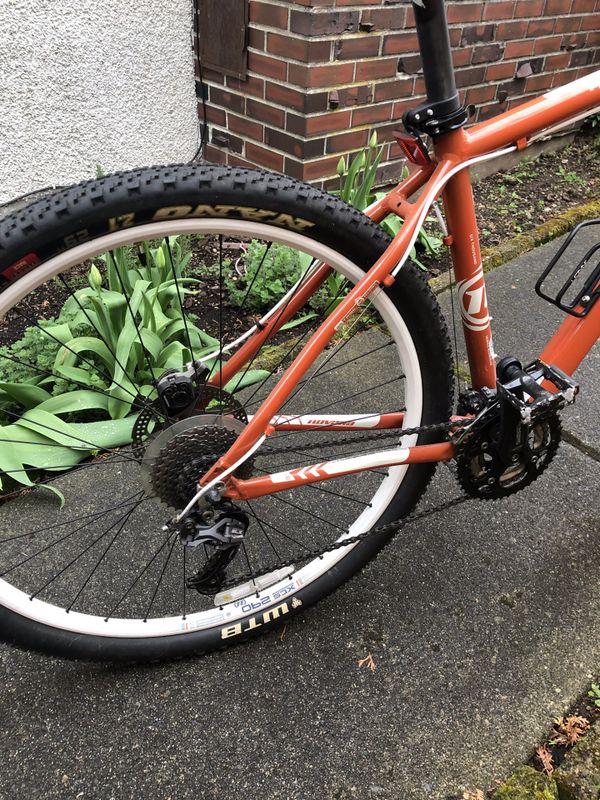 Novara Ponderosa 29er Mountain Bike size Large frame for Sale in Seattle, WA - OfferUp